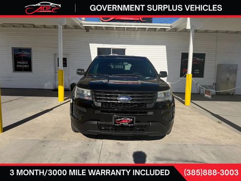 Used 2017 Ford Explorer 4WD Police Interceptor image 2