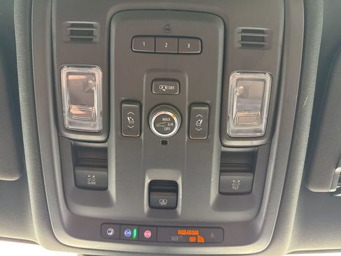 Used 2022 Cadillac Escalade Sport image 42