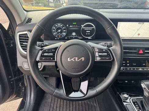 Certified 2024 Kia Seltos S image 29