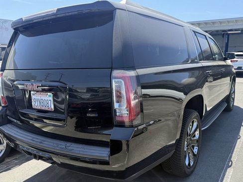 Used 2019 GMC Yukon XL SLT AWD/4WD image 6