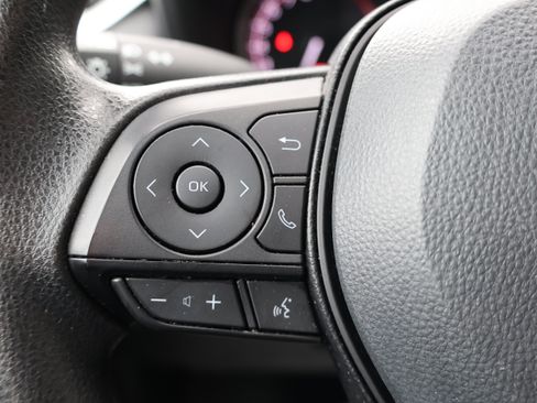 Certified 2024 Toyota RAV4 XLE FWD image 26
