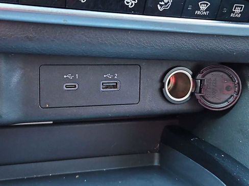 Used 2023 Nissan Rogue SV w/ SV Premium B Package image 30