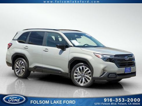 Used 2025 Subaru Forester Touring w/ Popular Package - Touring AWD/4WD image 1