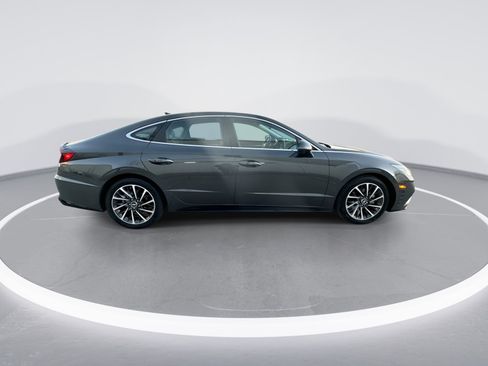 Used 2022 Hyundai Sonata Limited image 9