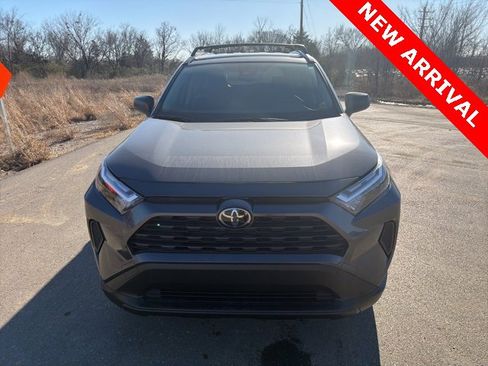 Used 2025 Toyota RAV4 LE image 11