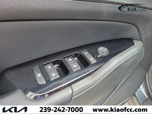 Certified 2023 Kia Sportage EX FWD image 21