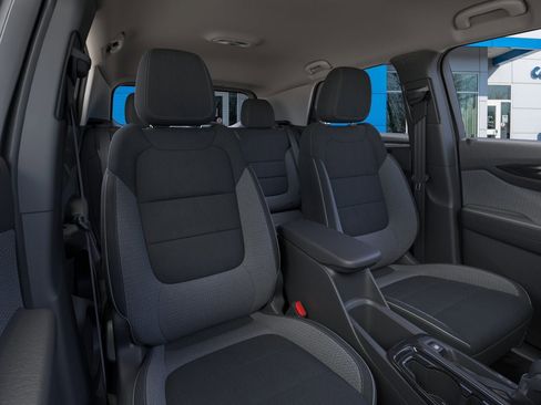 Certified 2026 Chevrolet TrailBlazer LT w/ Convenience Package image 40