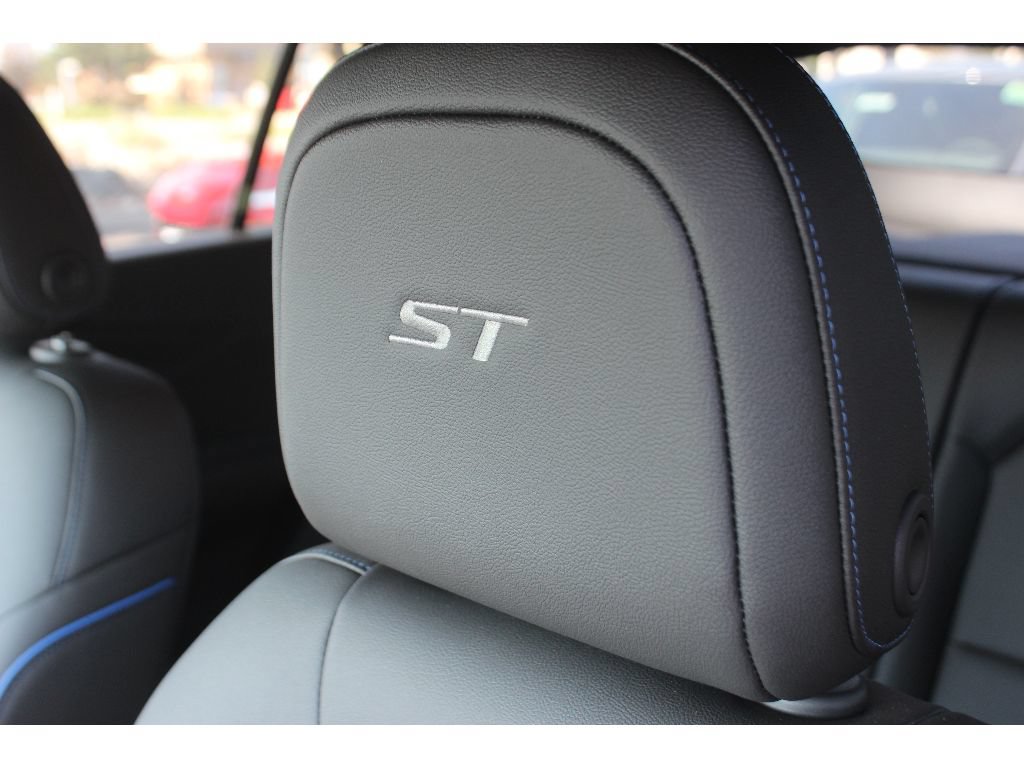New 2026 Buick Envista Sport Touring w/ Convenience I Package FWD image 5