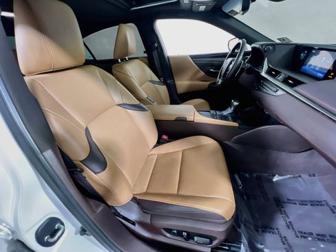 Used 2020 Lexus ES 350 w/ Premium Package FWD image 26