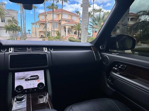 Used 2019 Land Rover Range Rover Long Wheelbase Supercharged image 59