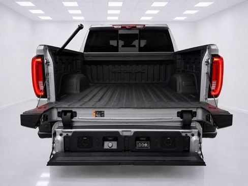 Used 2023 GMC Sierra 1500 AT4X w/ AT4X AEV Edition AWD/4WD image 13