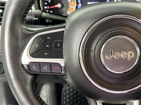 Used 2018 Jeep Compass Latitude w/ Popular Equipment Group image 22