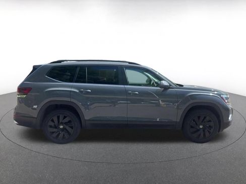 Used 2026 Volkswagen Atlas SE FWD image 13