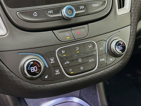 Used 2024 Chevrolet Malibu LT image 22