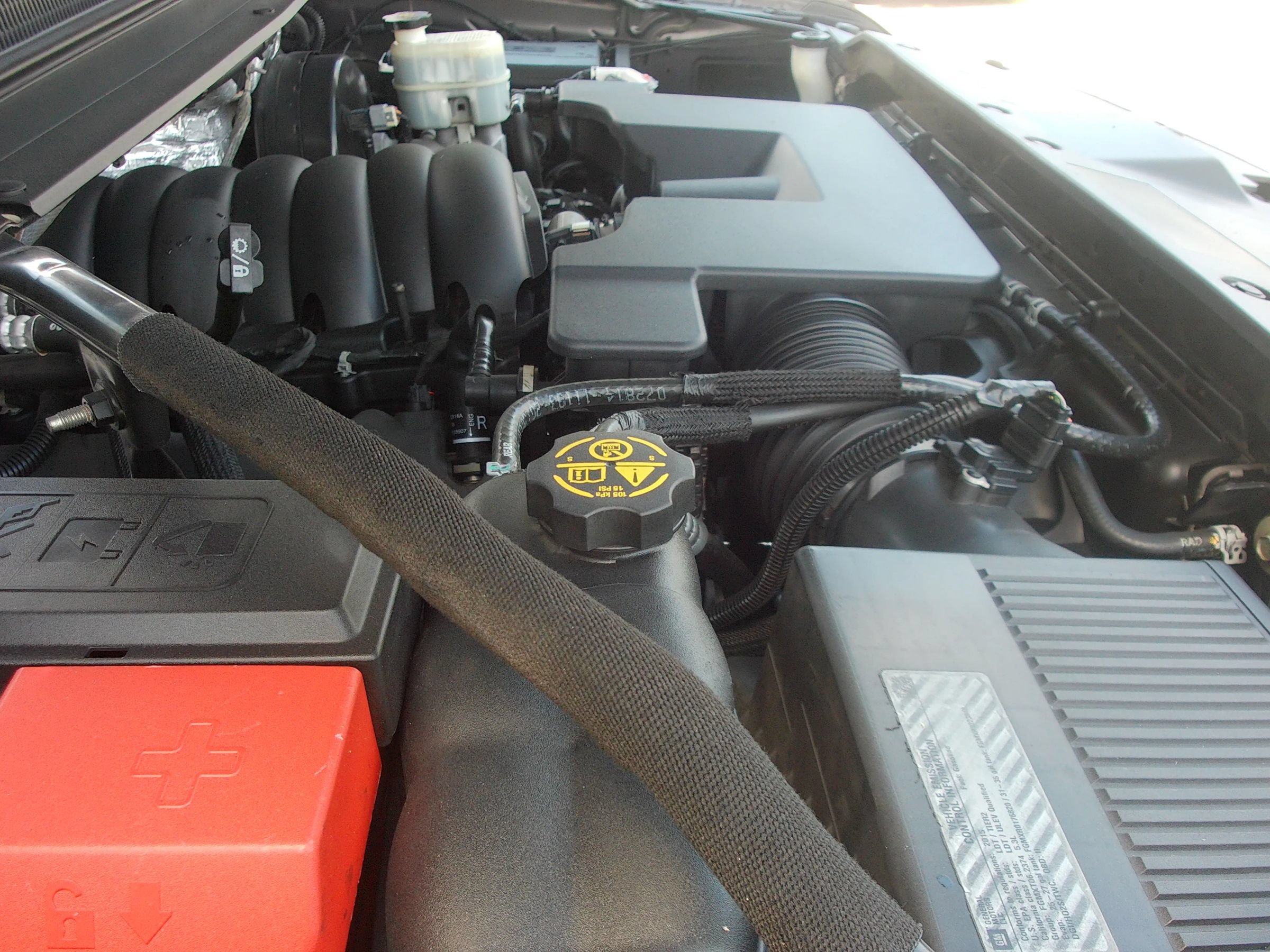 Used 2015 Chevrolet Suburban LTZ RWD image 54