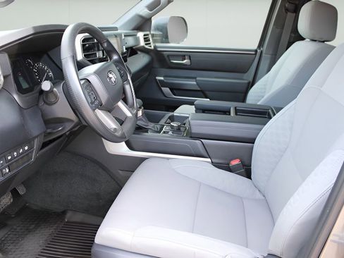 Used 2025 Toyota Tundra SR5 AWD/4WD image 8