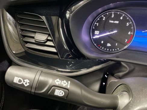 Used 2023 Buick Envision Avenir AWD/4WD image 38