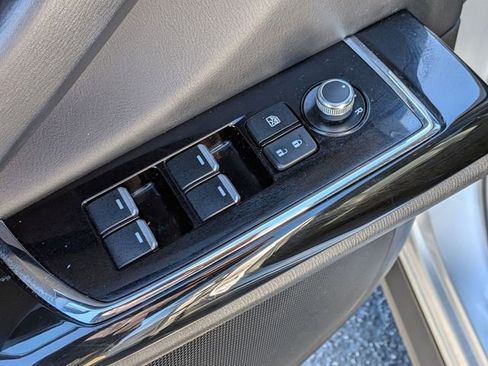 Used 2023 MAZDA CX-9 Touring image 14