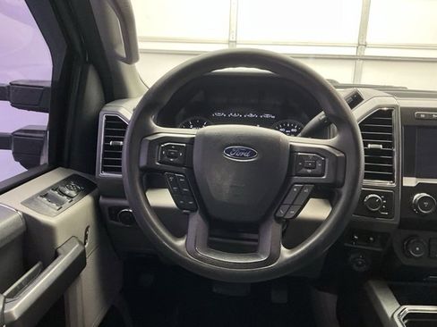 Used 2022 Ford F350 XLT w/ FX4 Off-Road Package image 8