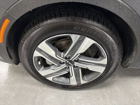 Used 2023 Kia Sorento SX Prestige image 31