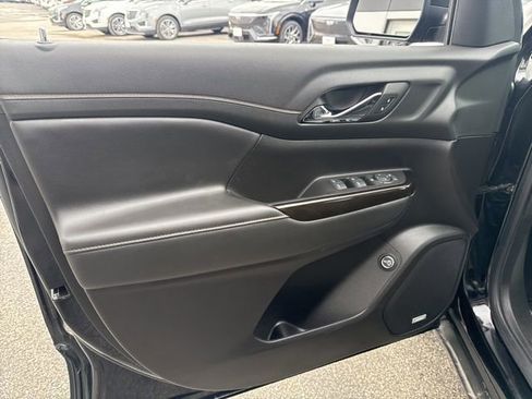 Certified 2023 GMC Acadia AT4 AWD/4WD image 15