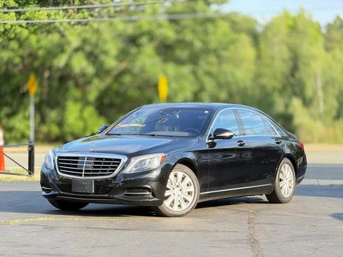 Used 2015 Mercedes-Benz S 550 4MATIC Sedan image 2