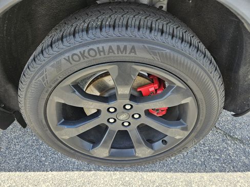 Used 2021 Ford Explorer ST w/ Equipment Group 401A AWD/4WD image 14