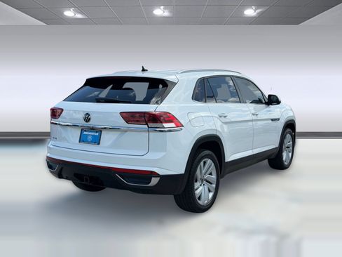Used 2020 Volkswagen Atlas Cross Sport SE FWD image 8