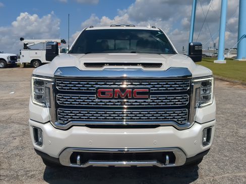 Used 2021 GMC Sierra 2500 Denali w/ Denali Ultimate Package AWD/4WD image 7