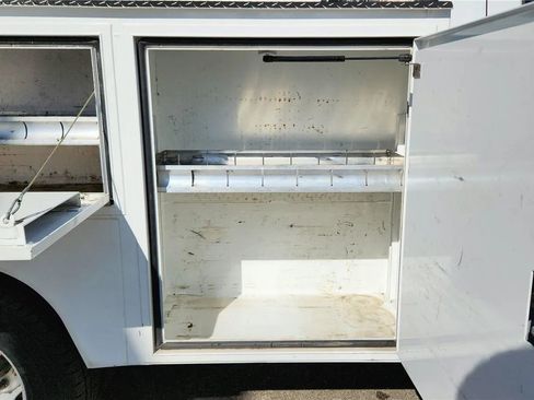 Used 2019 Ford F350 XL w/ Power Equipment Group RWD image 11