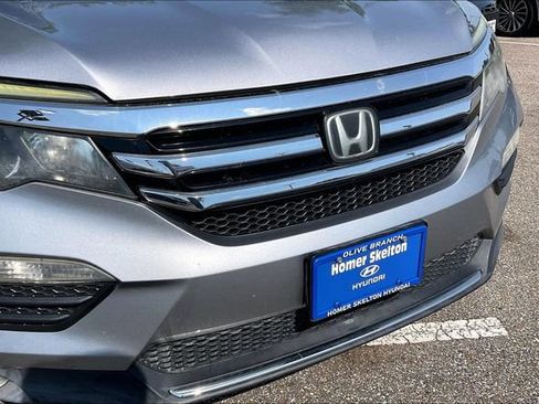 Used 2016 Honda Pilot Elite image 6