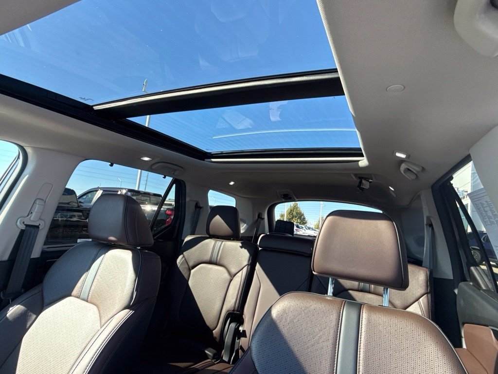 Certified 2025 Honda Pilot Elite image 22