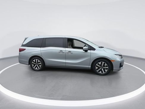 Used 2025 Honda Odyssey EX-L image 9