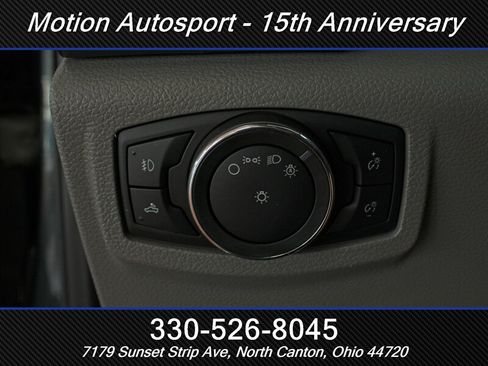 Used 2015 Ford F150 XLT AWD/4WD image 16