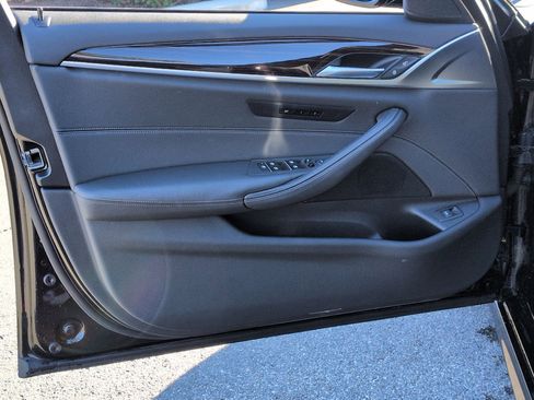 Used 2023 BMW 540i w/ M Sport Package image 14