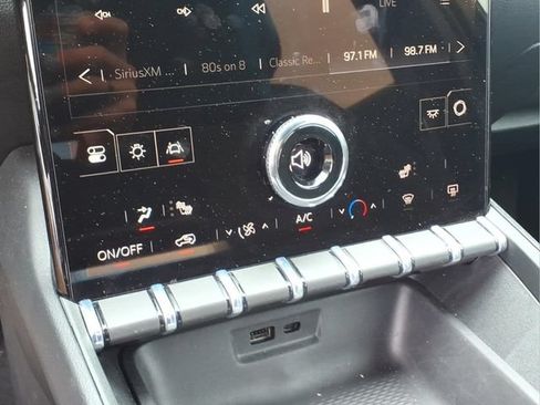Used 2026 GMC Terrain Elevation FWD image 9