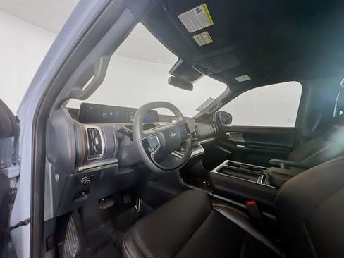 Used 2025 Ford Expedition Tremor image 20