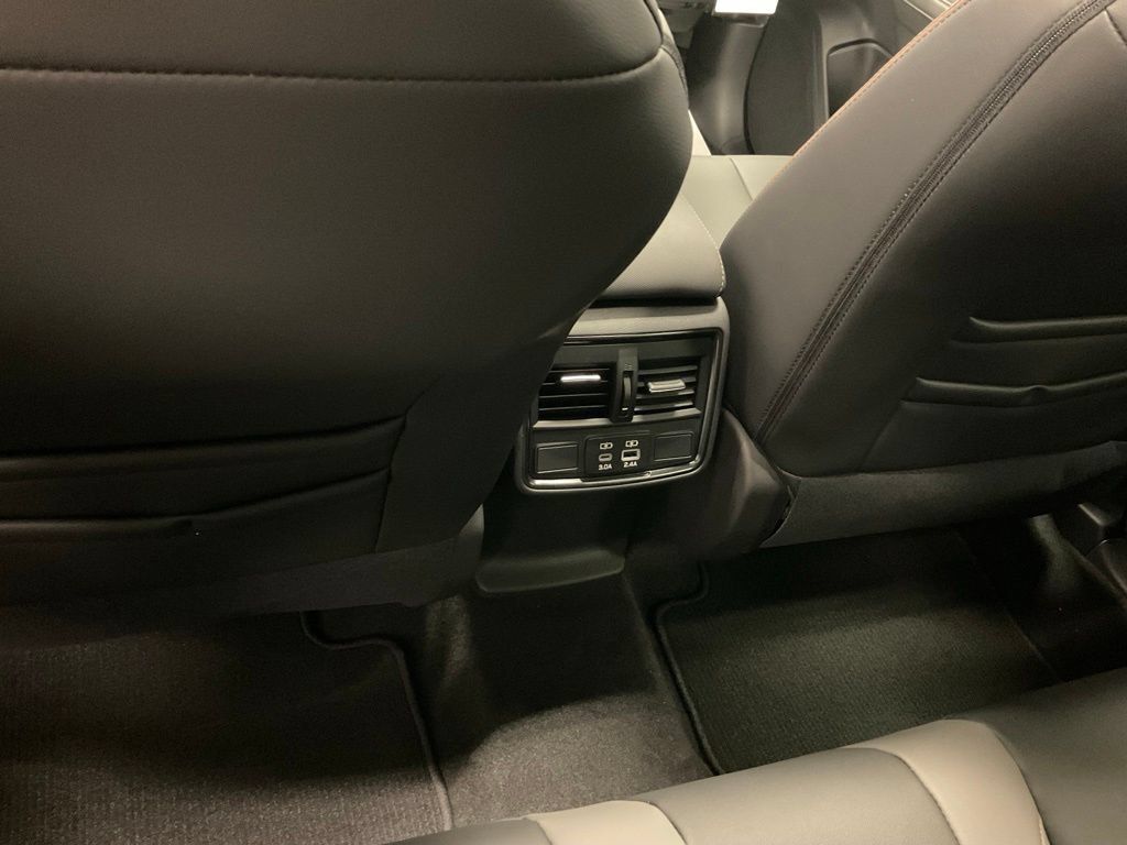 New 2026 Subaru Forester Touring AWD/4WD image 27