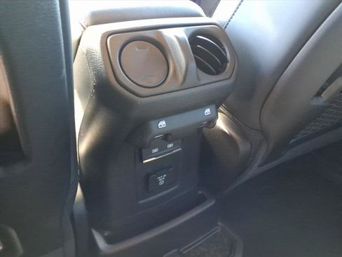 New 2026 Jeep Wrangler Unlimited Rubicon image 34