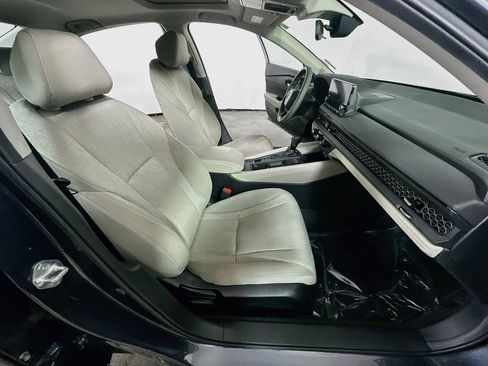 Used 2025 Honda Accord SE image 14