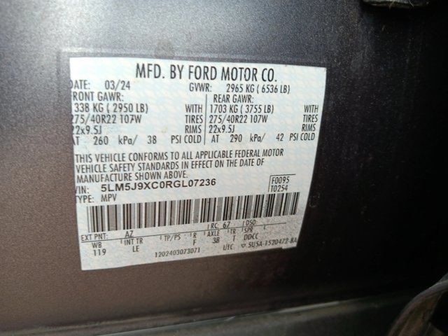 Used 2024 Lincoln Aviator Black Label AWD/4WD image 18