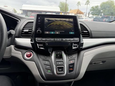 Used 2020 Honda Odyssey EX image 25