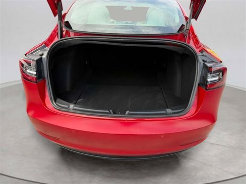 Used 2022 Tesla Model 3 Performance AWD/4WD image 29