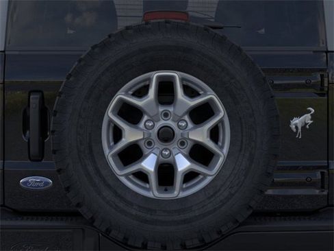New 2025 Ford Bronco Badlands image 24