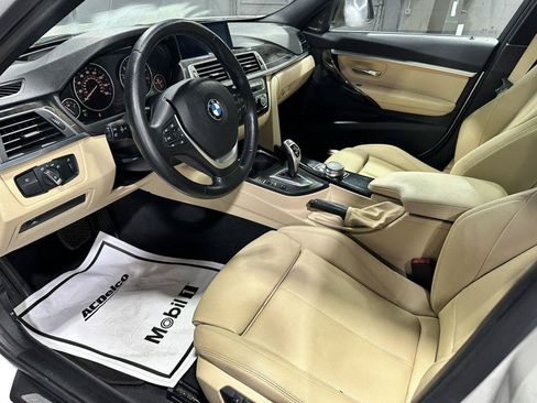Used 2017 BMW 330i Sedan RWD image 25