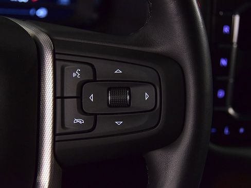 Used 2024 GMC Yukon XL Denali w/ Advanced Technology Package image 20