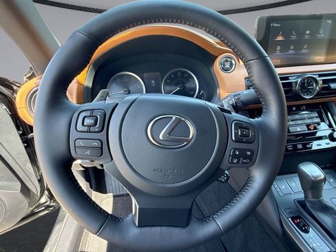 Used 2025 Lexus IS 350 F Sport RWD image 21