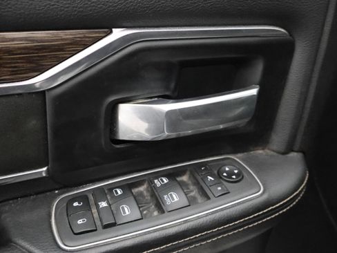 Used 2021 RAM 2500 Laramie image 38