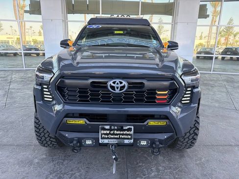 Used 2024 Toyota Tacoma TRD Off-Road w/ TRD Off Road Upgrade Package AWD/4WD image 2