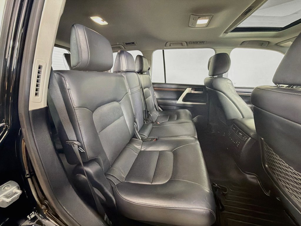 Used 2018 Toyota Land Cruiser w/ Carpet Mat Package AWD/4WD image 26